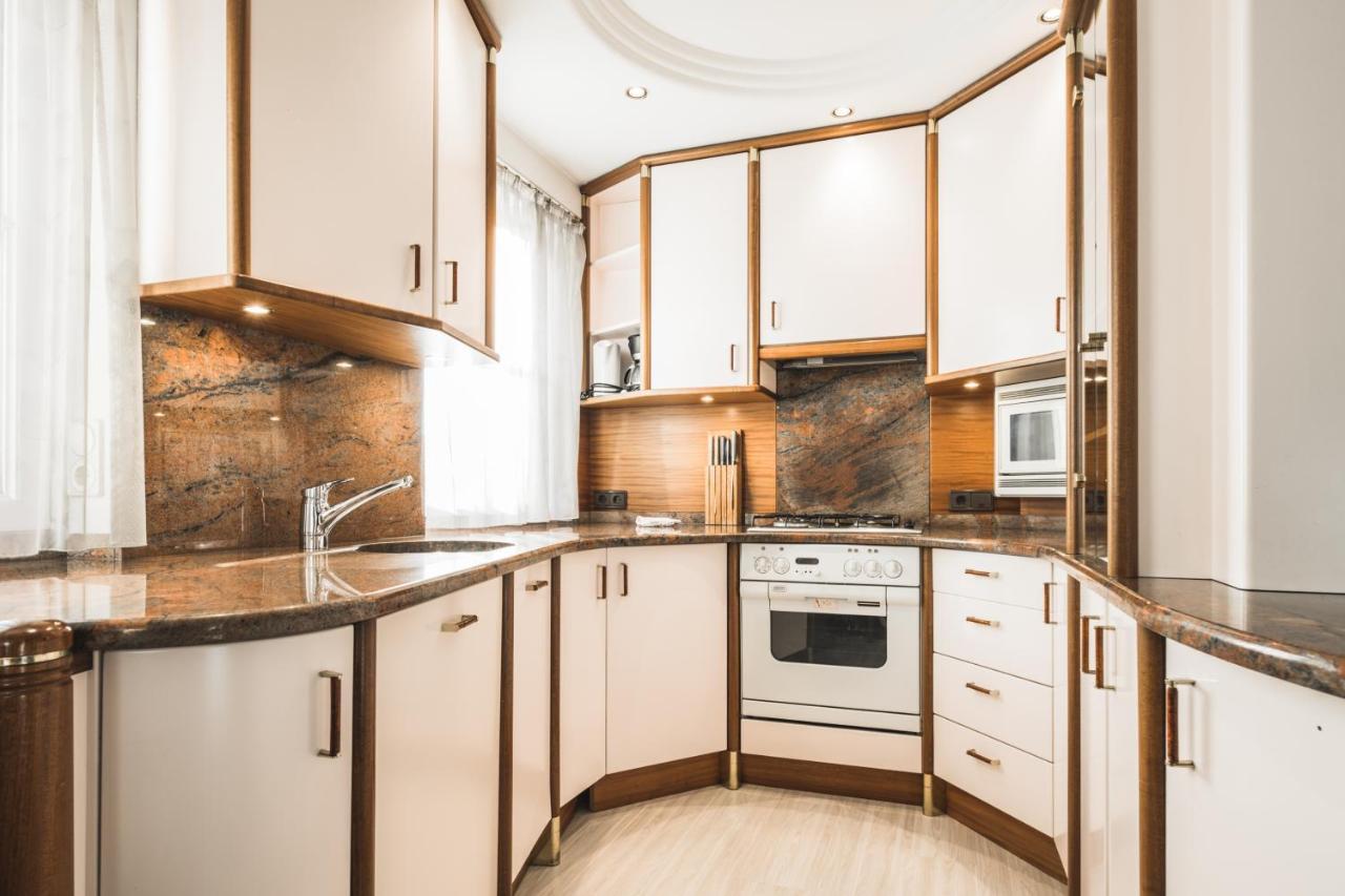 אורטיסיי Apartments Villa Venezia Luxury מראה חיצוני תמונה