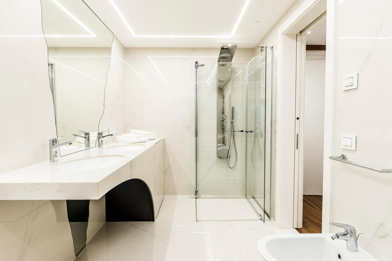 אורטיסיי Apartments Villa Venezia Luxury מראה חיצוני תמונה