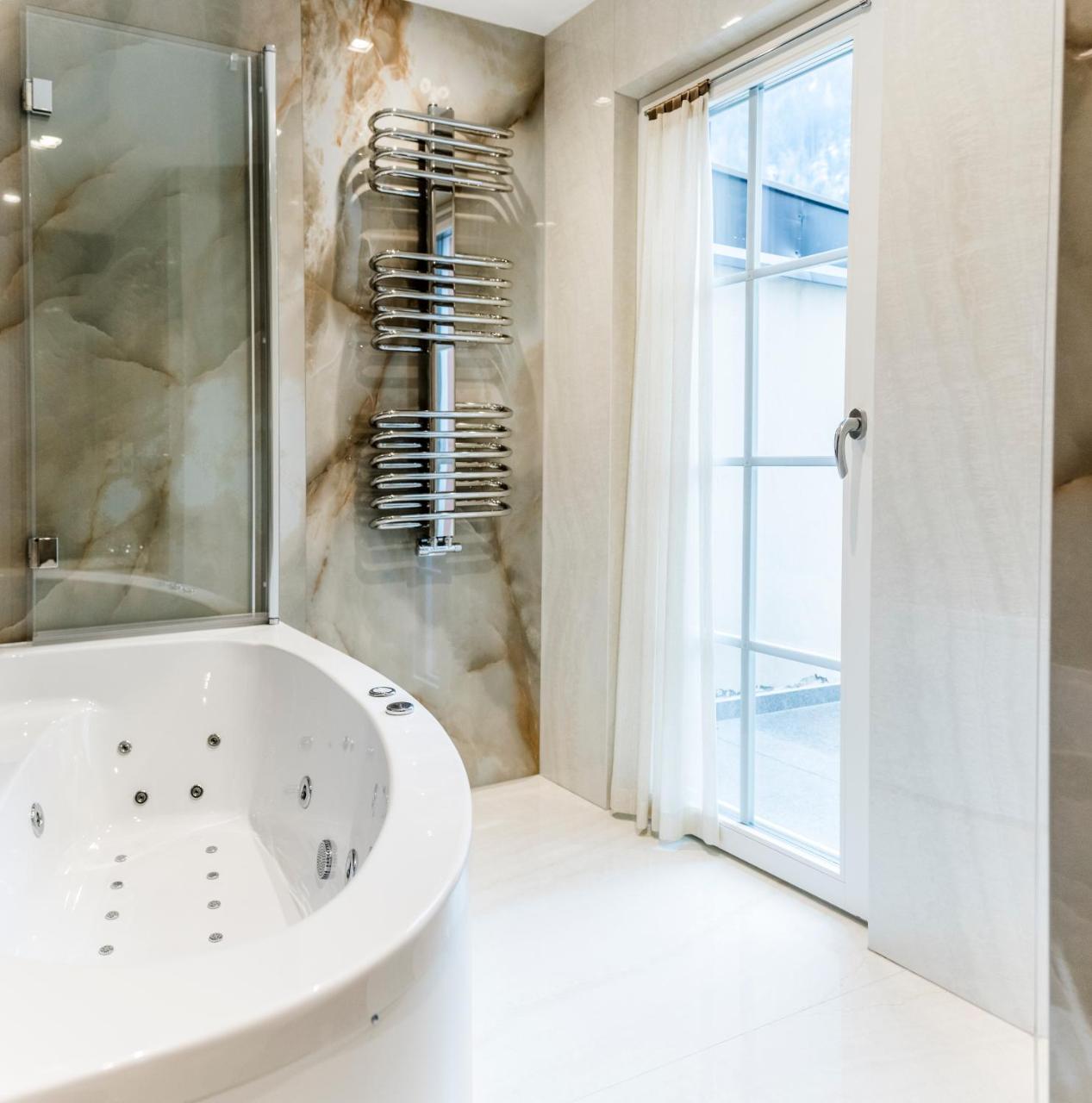 אורטיסיי Apartments Villa Venezia Luxury מראה חיצוני תמונה